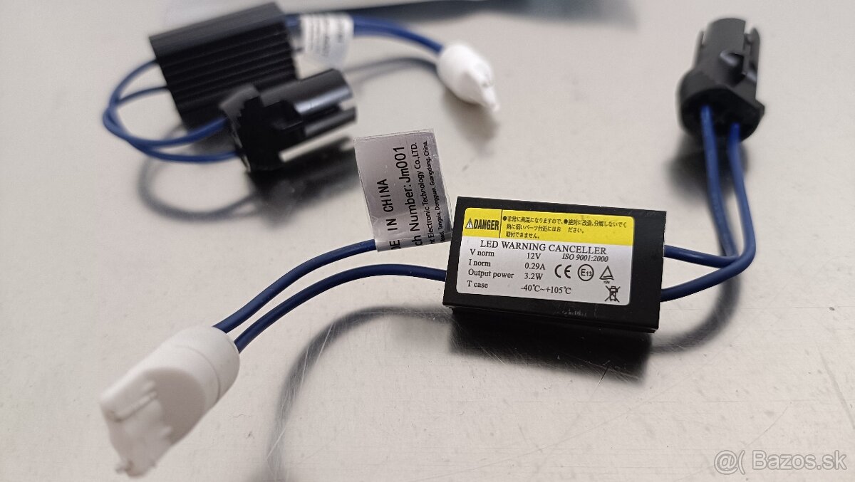 Adaptér pre LED T10 / W5W - 4