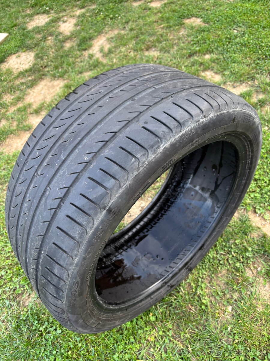 Predám 1kus letnej pneu Pirelli Powergy - 4