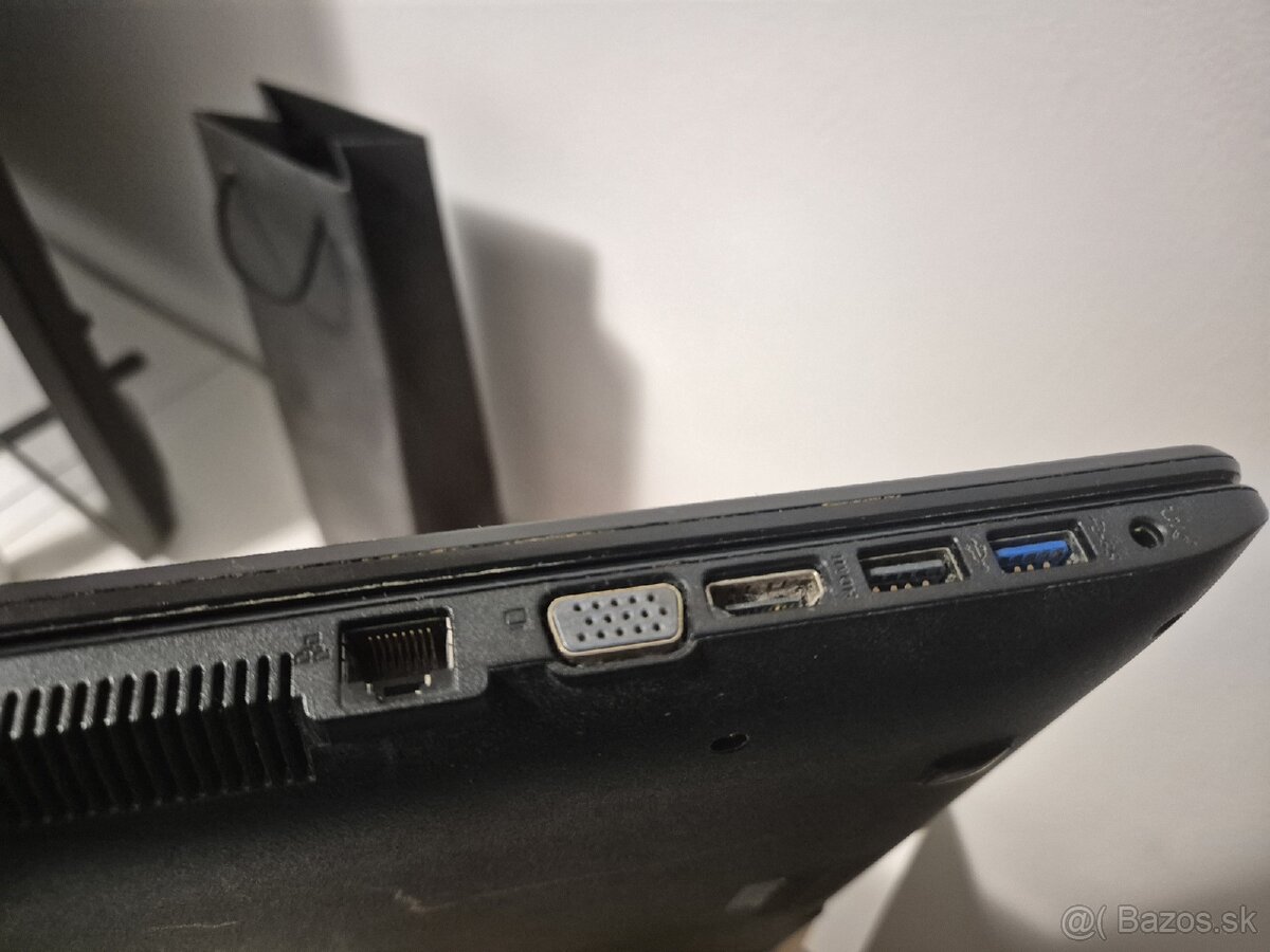 Asus X551CA - 4
