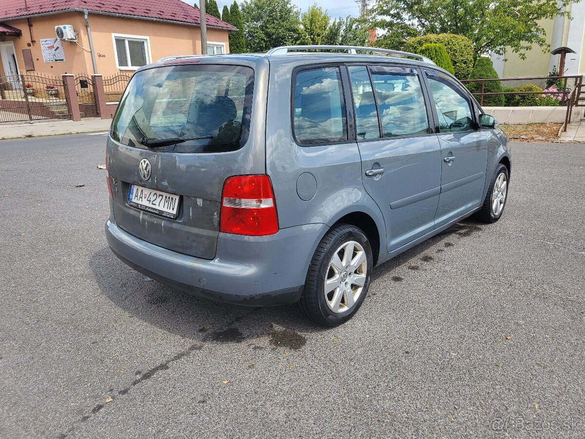 Predam vw touran 2.0 tdi 103kw - 4