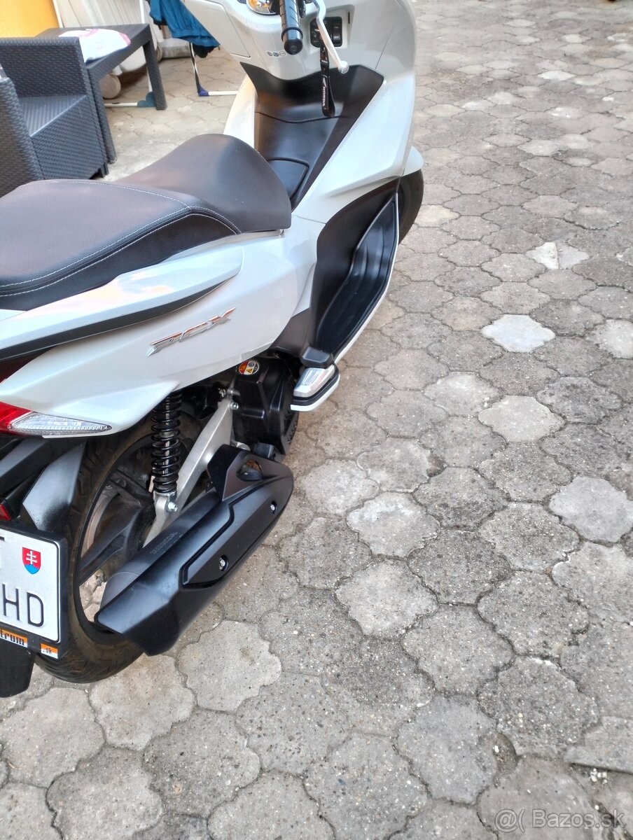 Predám HONDA PCX 125 - 4