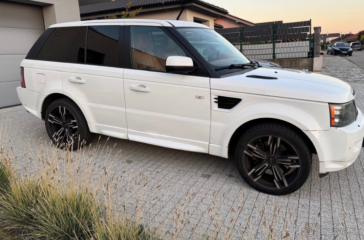 Land Rover Range Rover Sport3.0TDV6 - 4