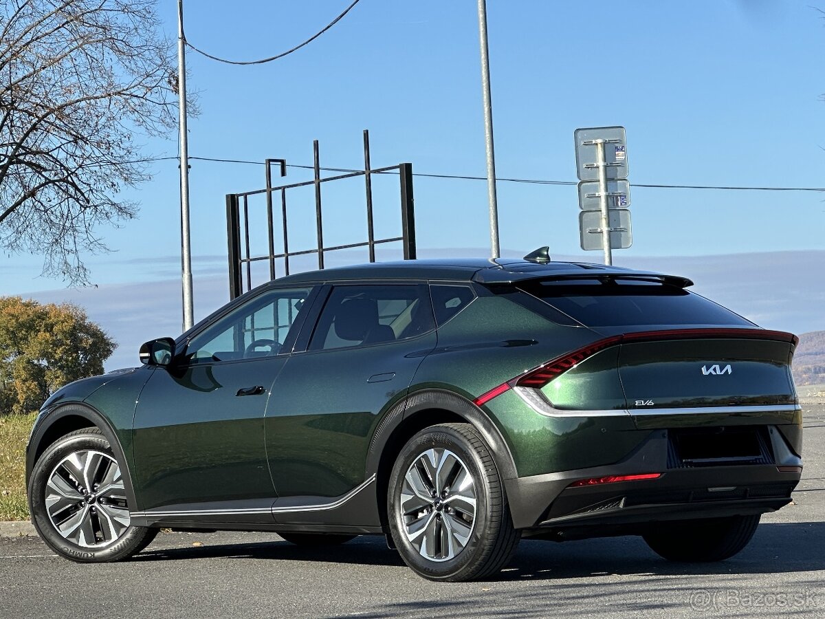 KIA EV6 Hatchback 167kw 77.4 kWh Automat 4x4 13737KM 2023 - 4