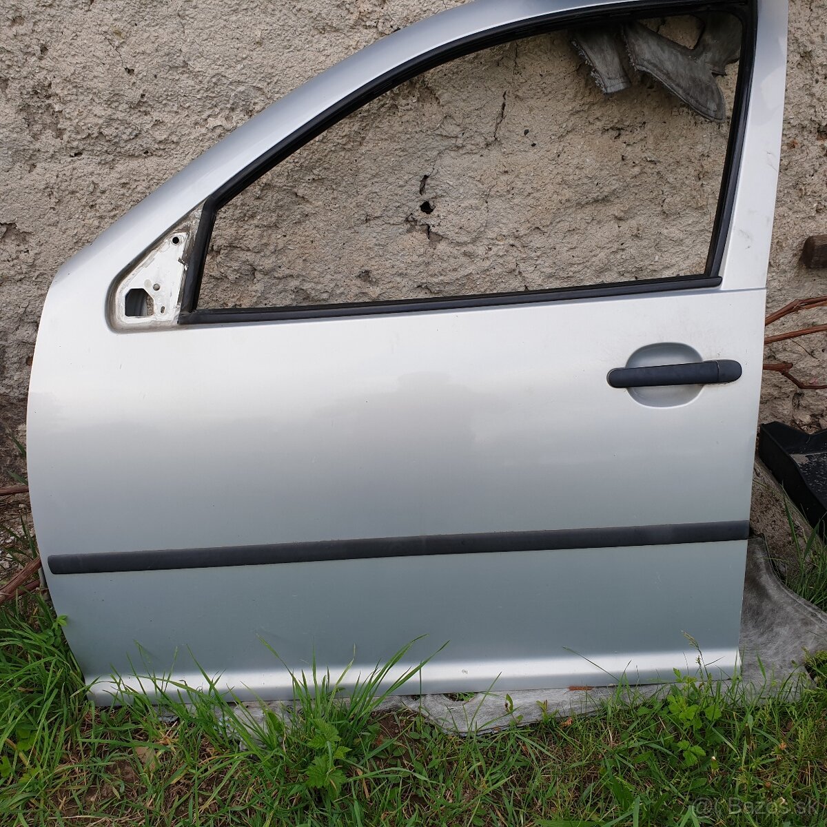 predám bočné dvere na vw golf 4 combi - 4