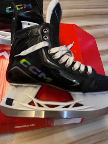 🔥 Hokejové korčule CCM JETSPEED FT8 PRO – CUSTOM 🔥 - 4