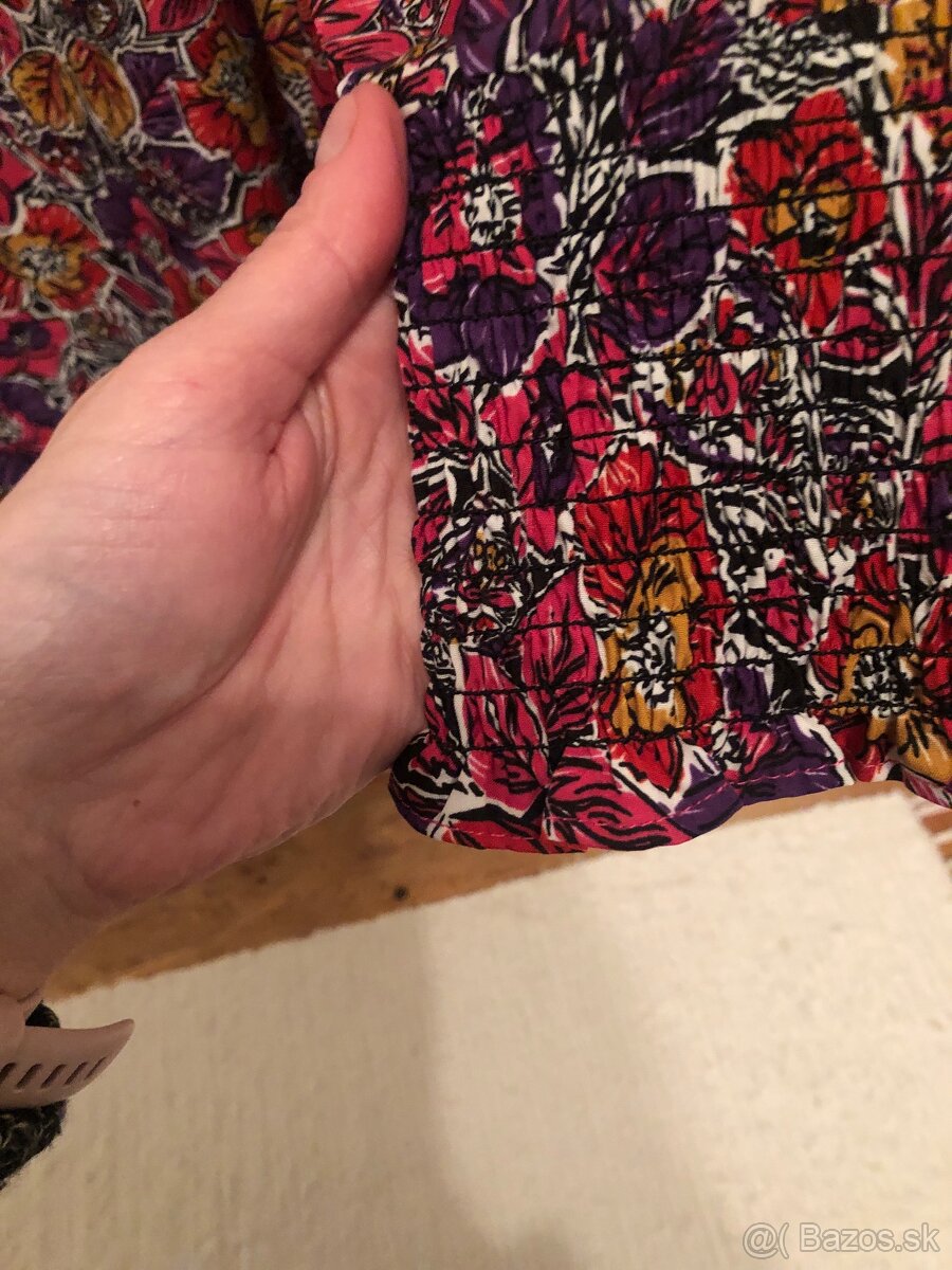 Dámska blúzka s kvetmi - 4