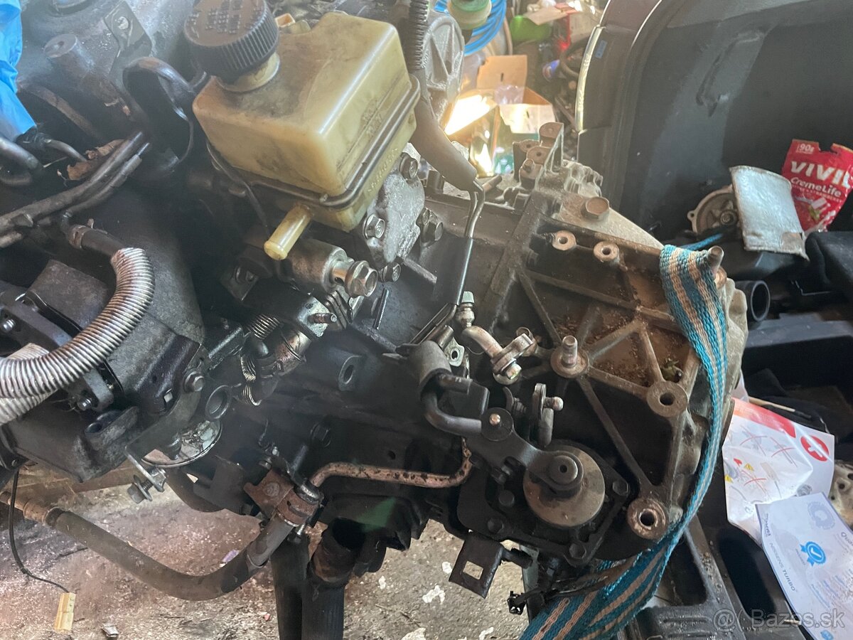 Predám motor Mazda 6 2.0 diesel 89kW (2007) - 4