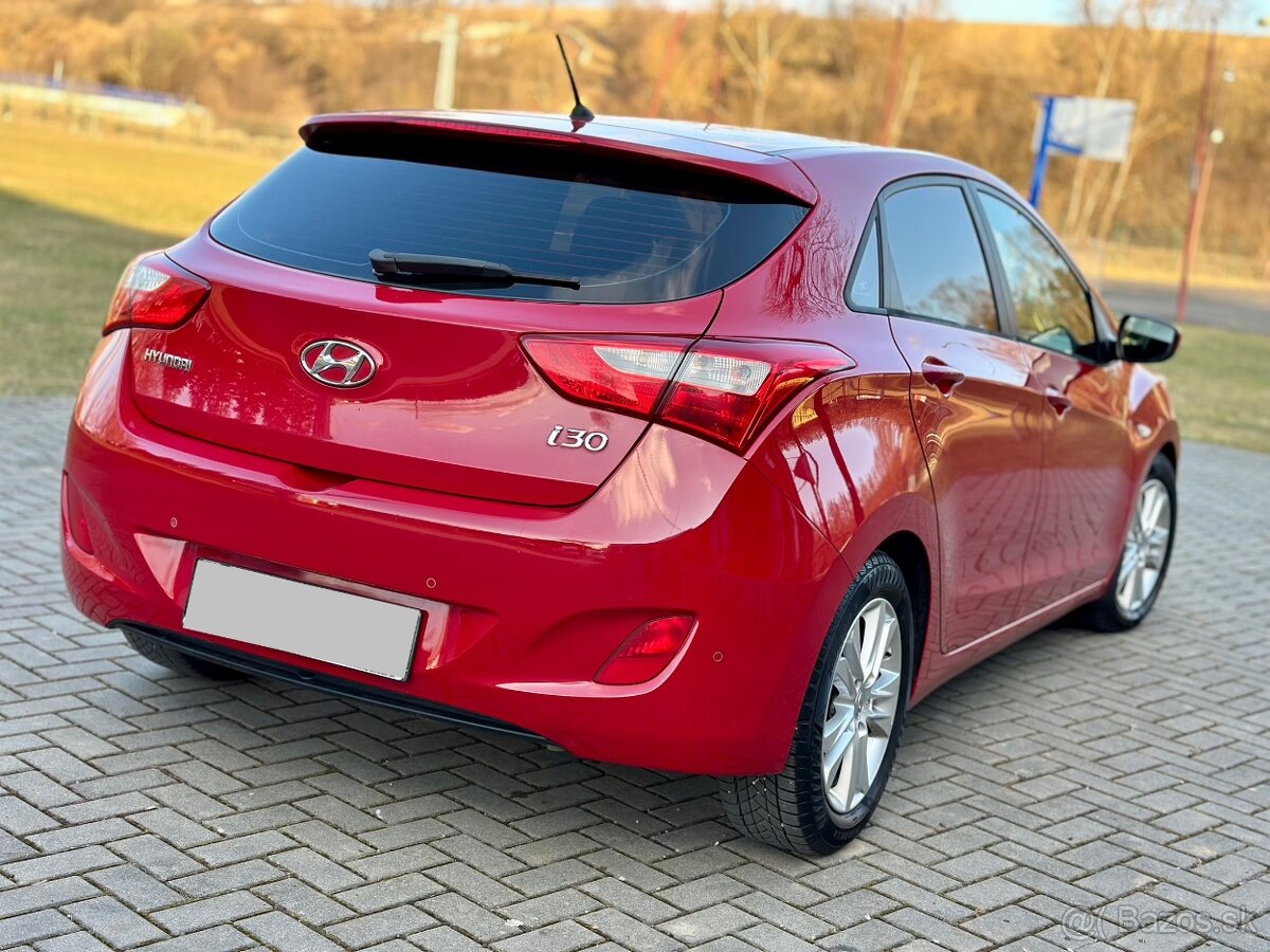 Hyundai i30 1.6 CRDI 139000km - 4