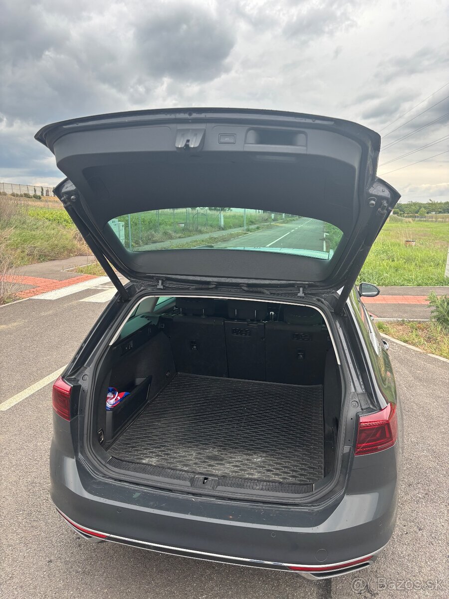 VW Passat GTE - 4