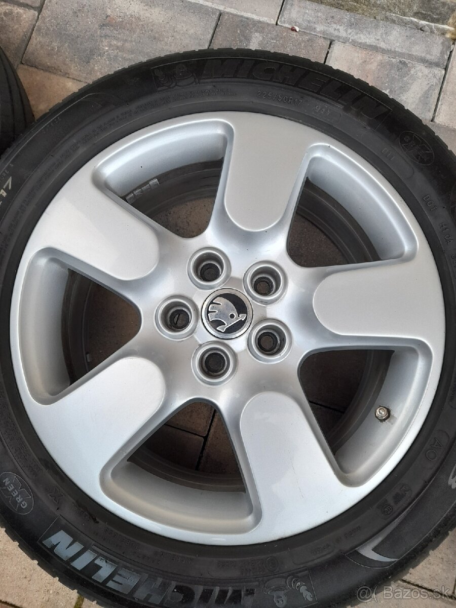 Predam elektrony škoda 5x112 R17. - 4