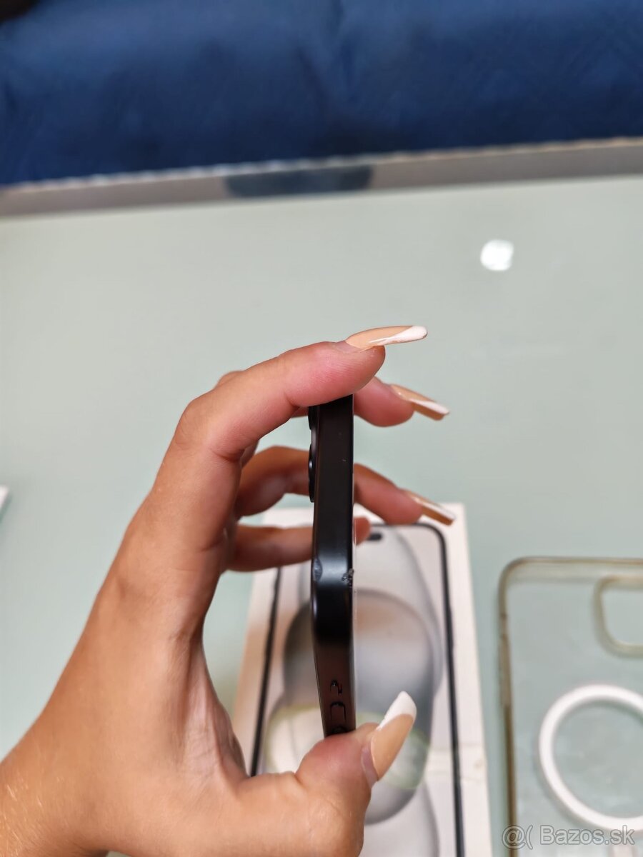 Predám Iphone 15 Plus 128GB - 4