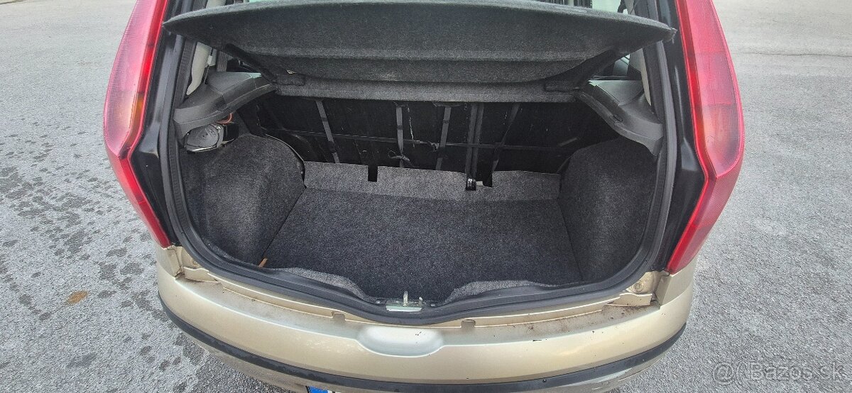 Fiat Punto 1.2 - 4
