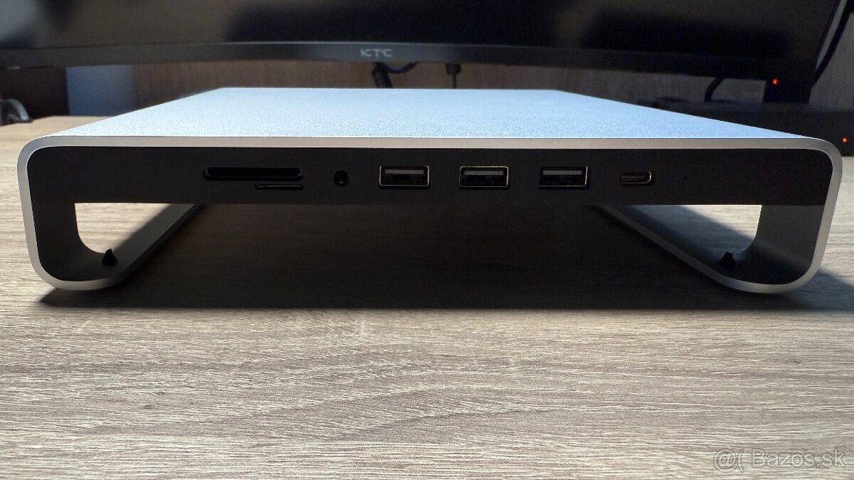 Satechi Aluminum Monitor Stand Hub for iMac – Silver - 4