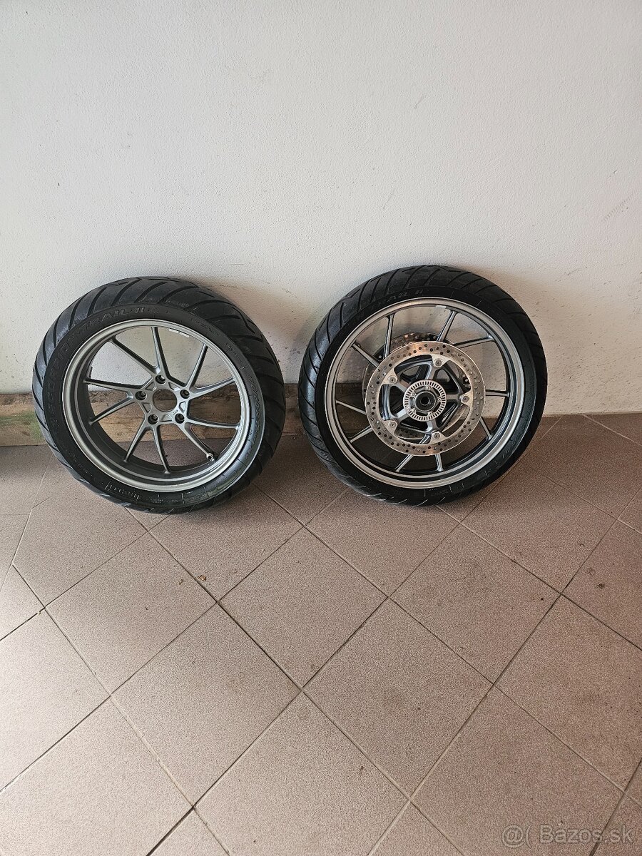 Predám komplet sadu kolies Bmw 1250gs - 4