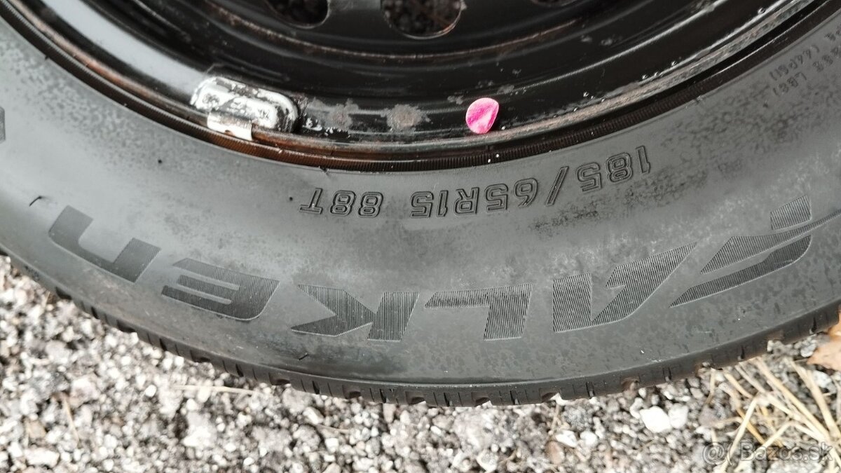 Sada diskov KIA 15x6J 4x100 s pneu Falken EuroWinter HS 02 - 4