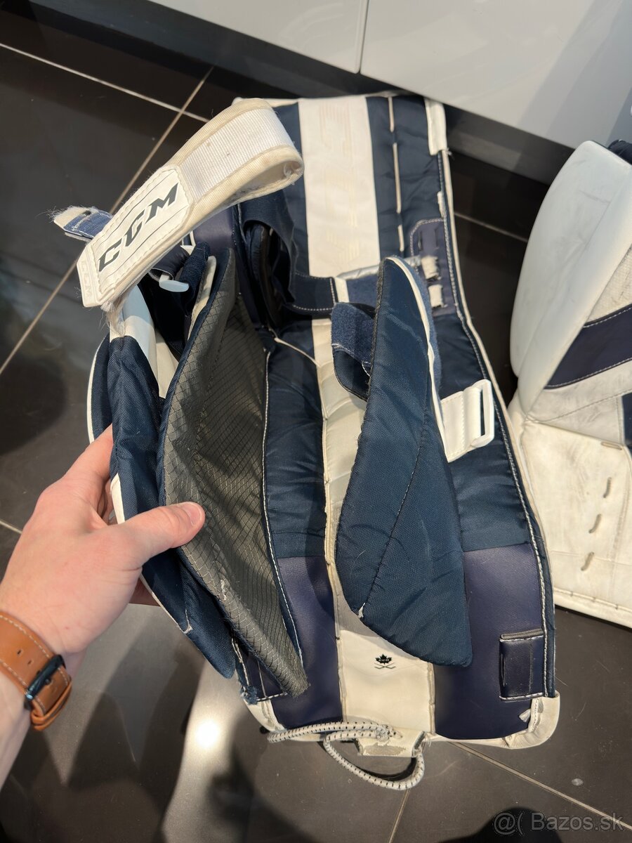 Brankárske betóny CCM Eflex 5.9 veľkosť 31+1 - 4