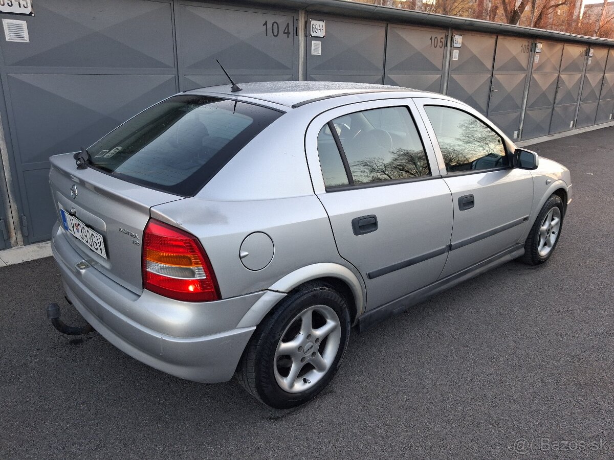 Opel astra G - 4