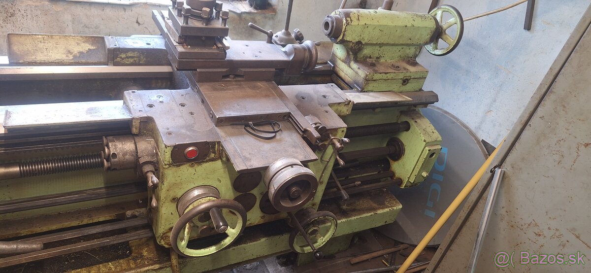 Na predaj sústruh na kov - 4