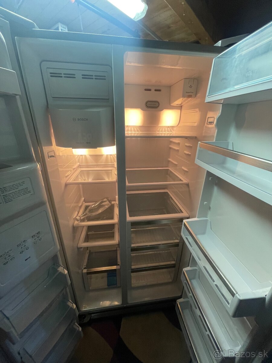 Americka chladnicka s vyrobnikom ladu - 4