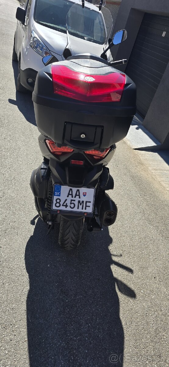 Yamaha xmax 400 - 4