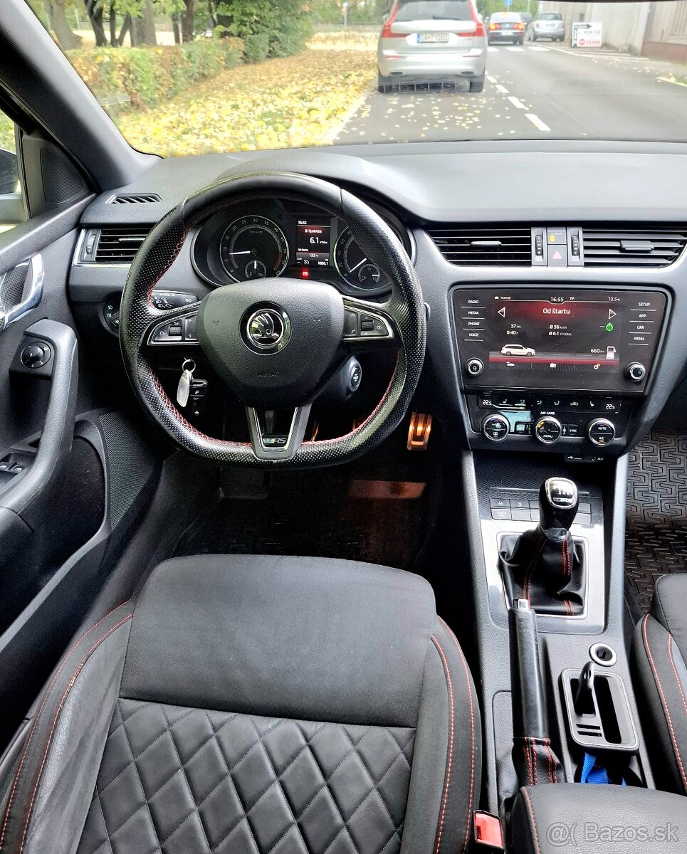 Škoda Octavia Combi 2.0 Tdi RS - facelift - 4