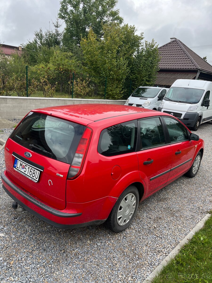 Ford Focus - 4