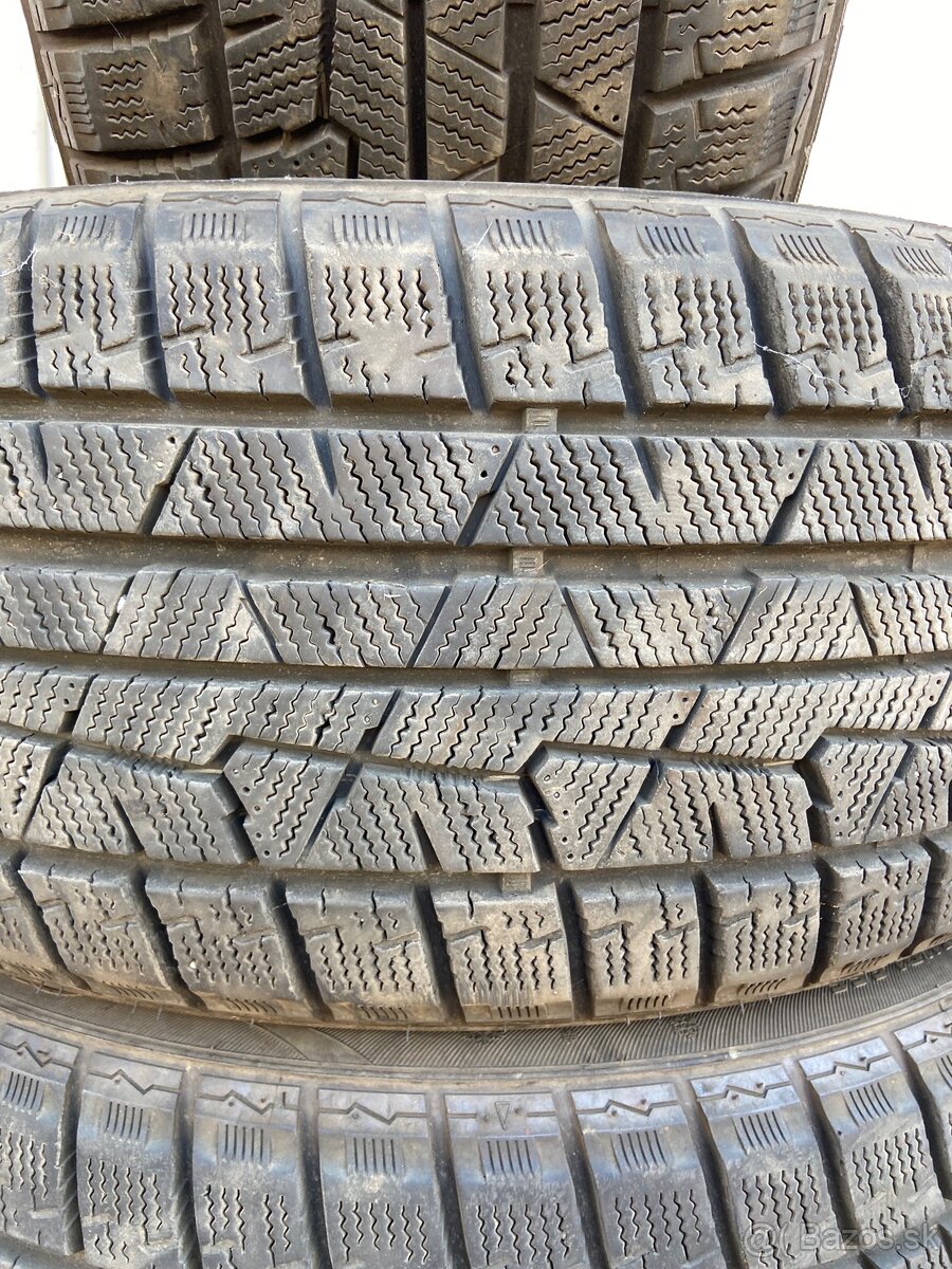 235/50 R18 zimné pneu - 4