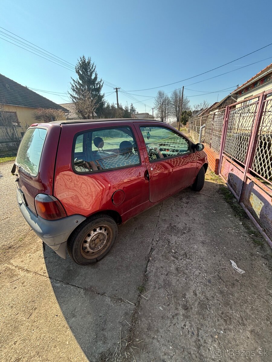 Predám/vymenim twingo 1 - 4