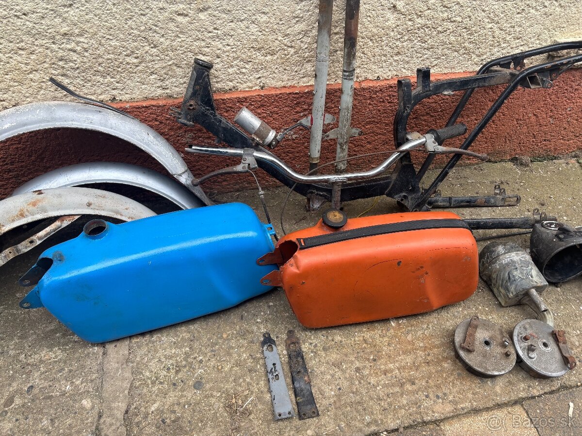 Jawa Mustang 223 23 náhradné diely - 4