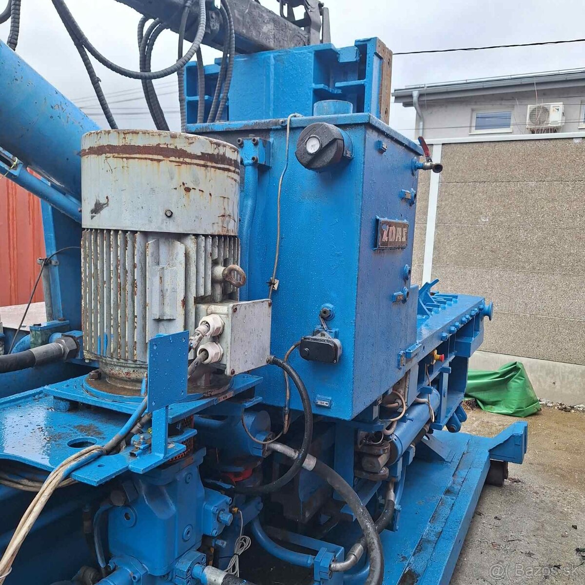 Hydraulický paketovací lis ŽĎAS CPB100 + HR - 4