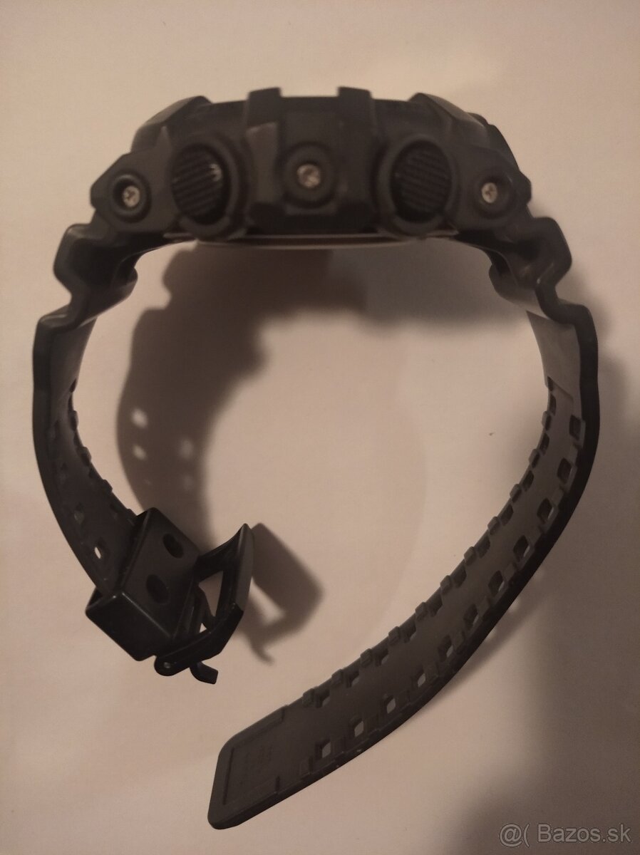 Casio G-Shock GA700UC - 4