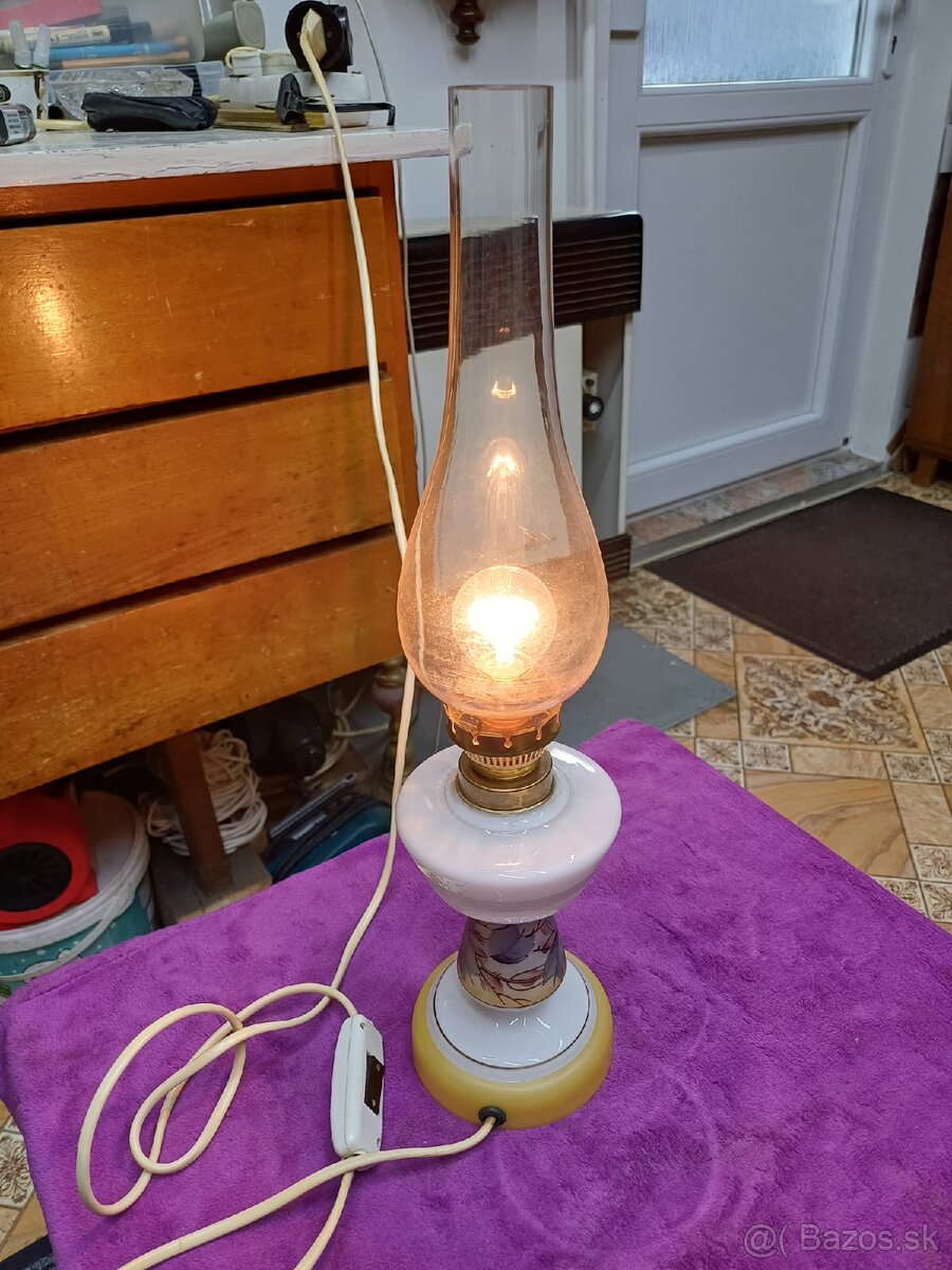 Predám elektrickú lampu na stol - 4