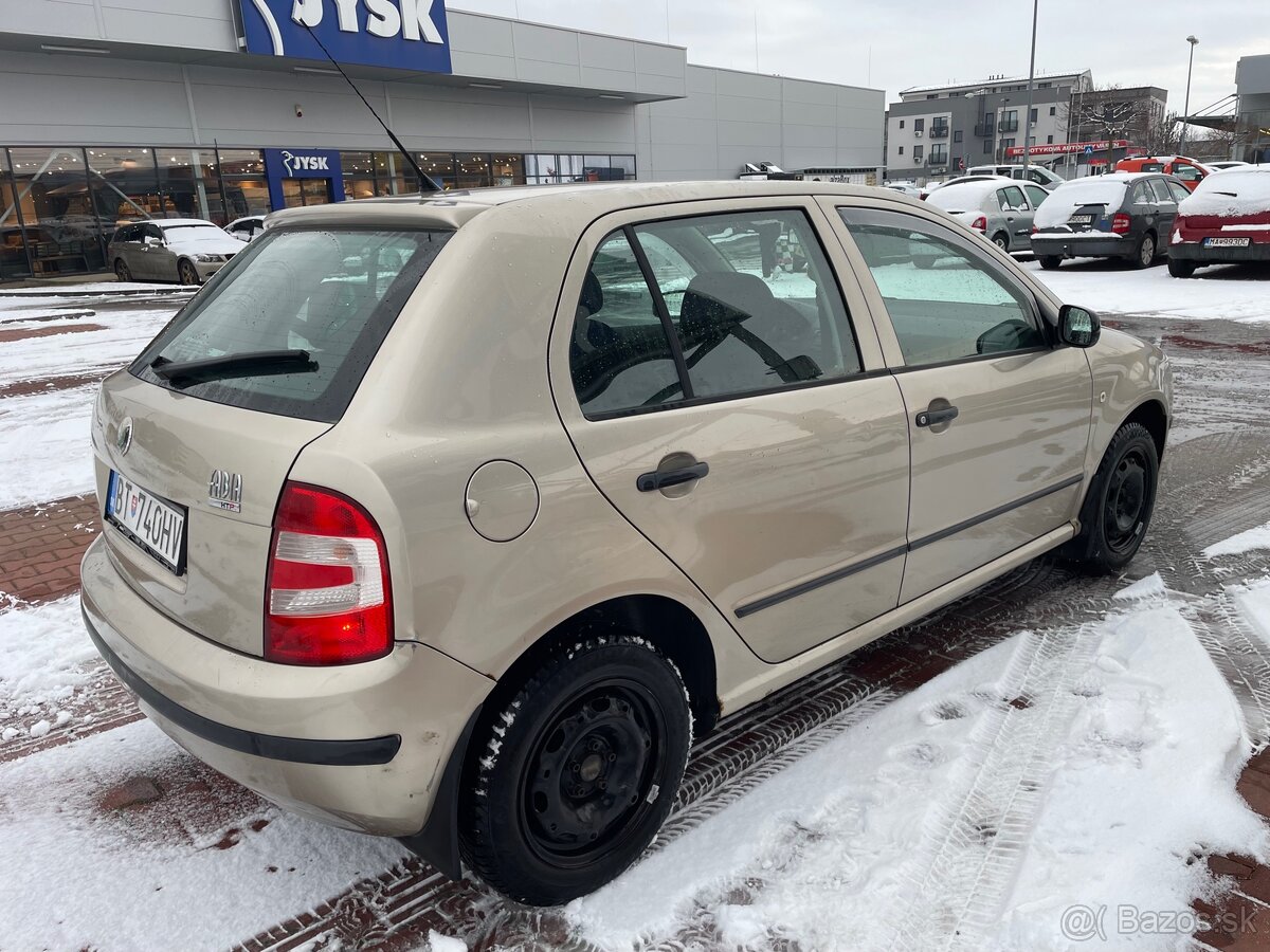 skoda fabia - 4