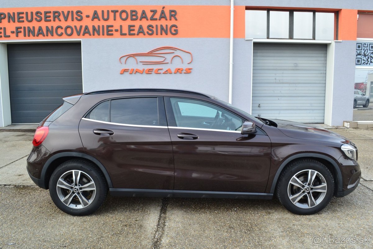 Mercedes-Benz GLA 180d A/T AMG Line - 4