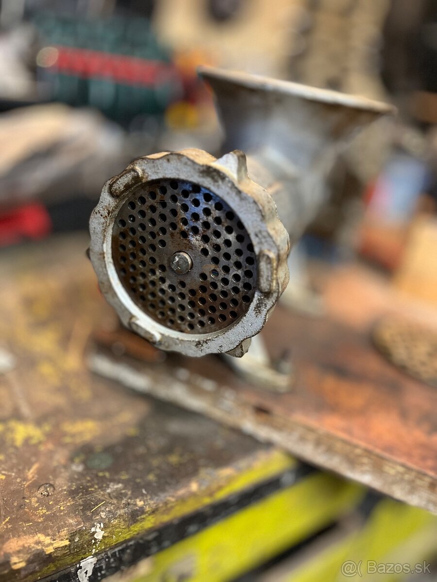 Predam mlynček na mäso - 4