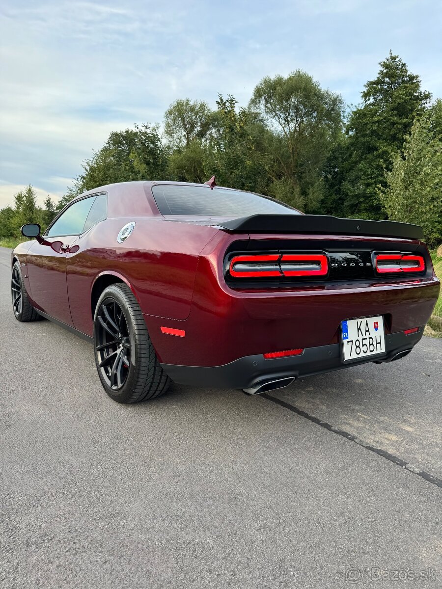 Dodge Challenger R/T 5.7 HEMI V8 – Last Call Edition -8/2024 - 4