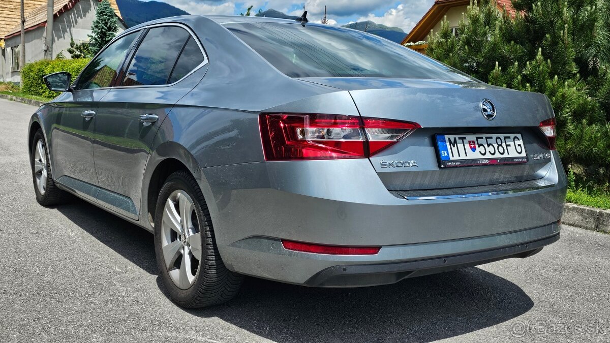 Škoda Superb 1.6 TDI Ambition DSG 2017 - 4
