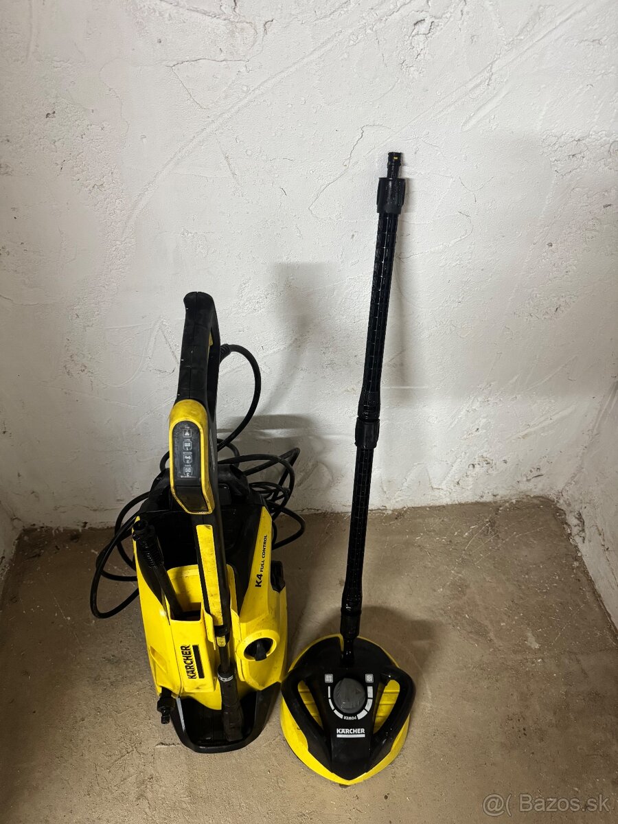 Kärcher K4 Full Control + kefa - 4