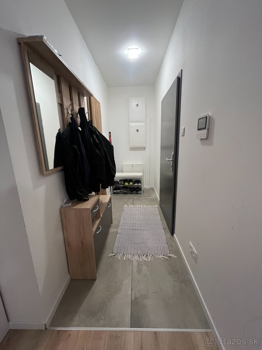 PRENÁJOM: 1-iz. byt, Moldavská - novostavba - centrum - 4
