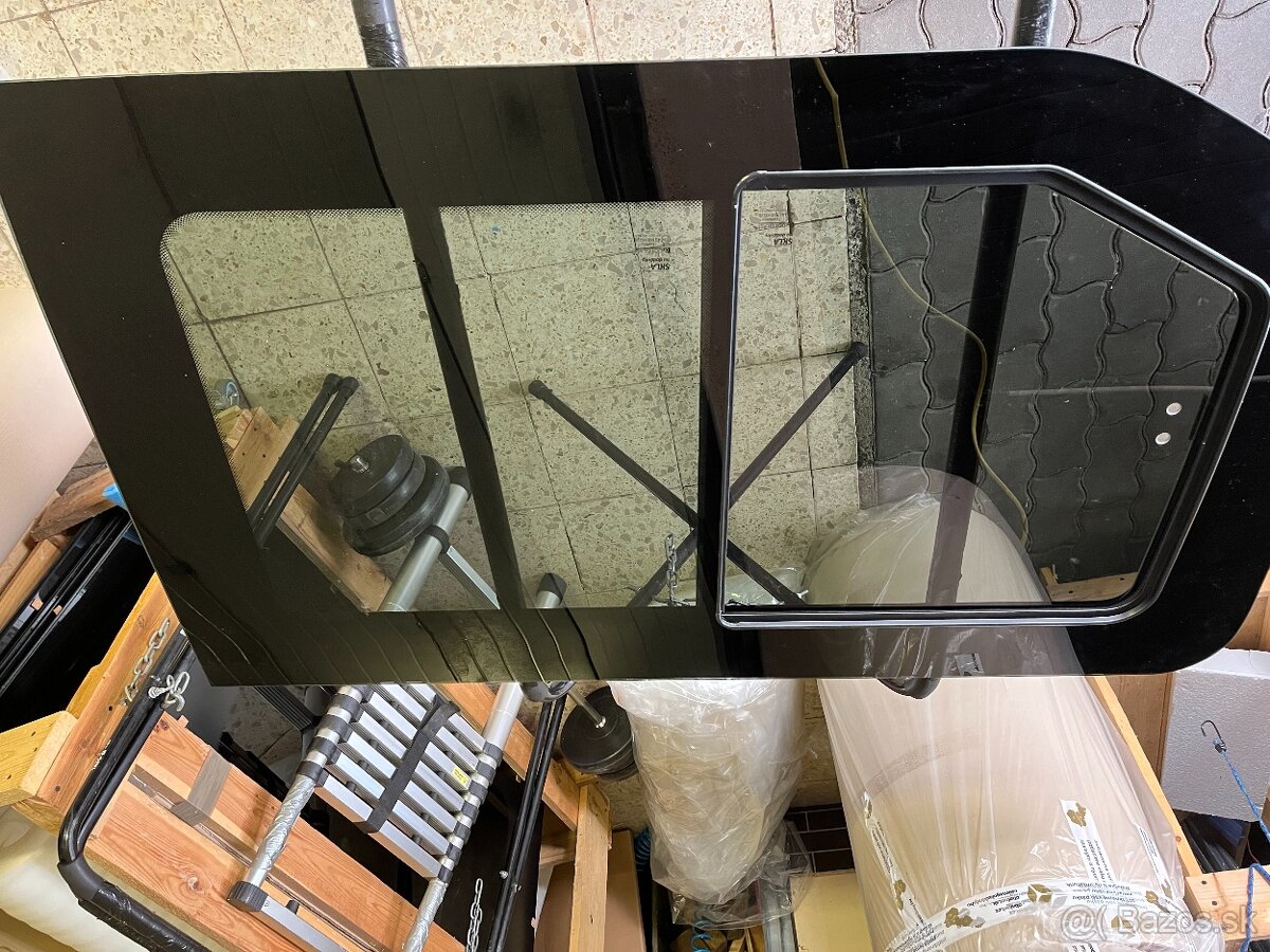 boční sklo iveco daily 2014 levé posuvné sklo vada - 4