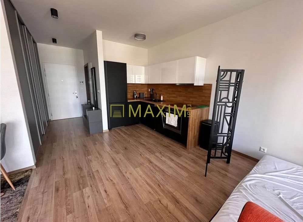 V novostavbe Jarabinky 1 izbový byt na ulici Jarabinková v B - 4