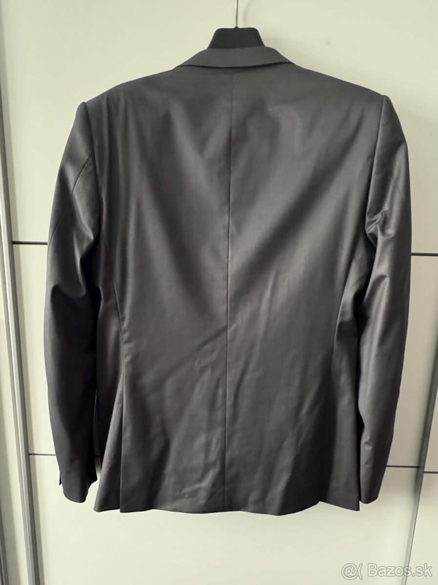 Pánsky sivý oblek - 4