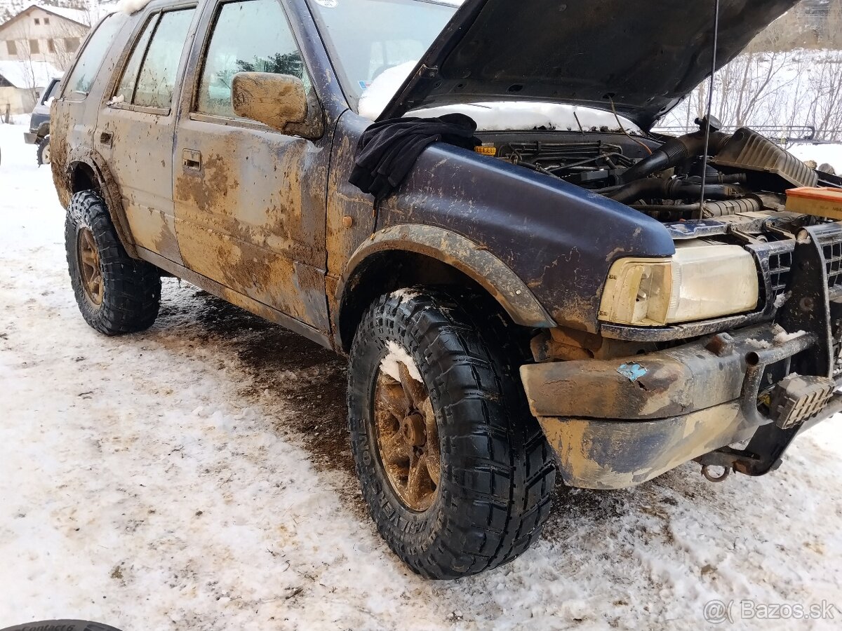 Silverstone 285/75 r16 - 4