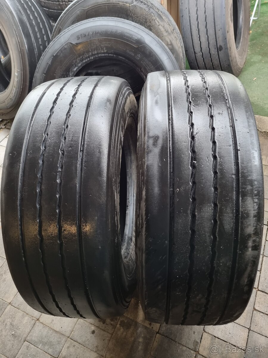 Nakladne pneumatiky 385/65 r22.5 - 4