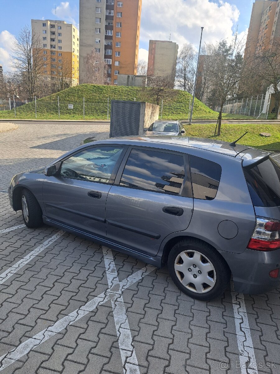 Honda Civic 1.7 CTDi Facelift - 4