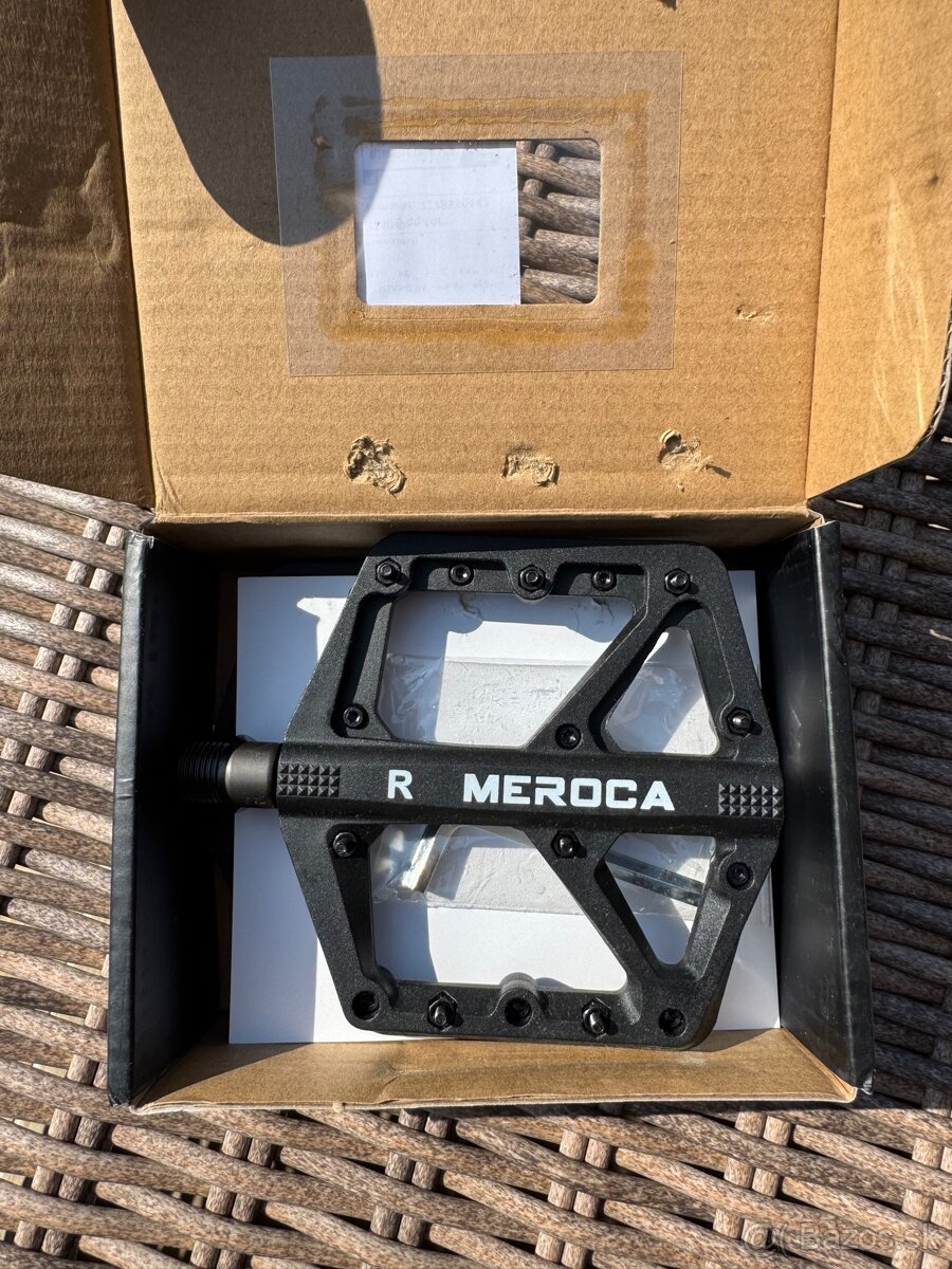 Flat pedále na bike čierne - 4