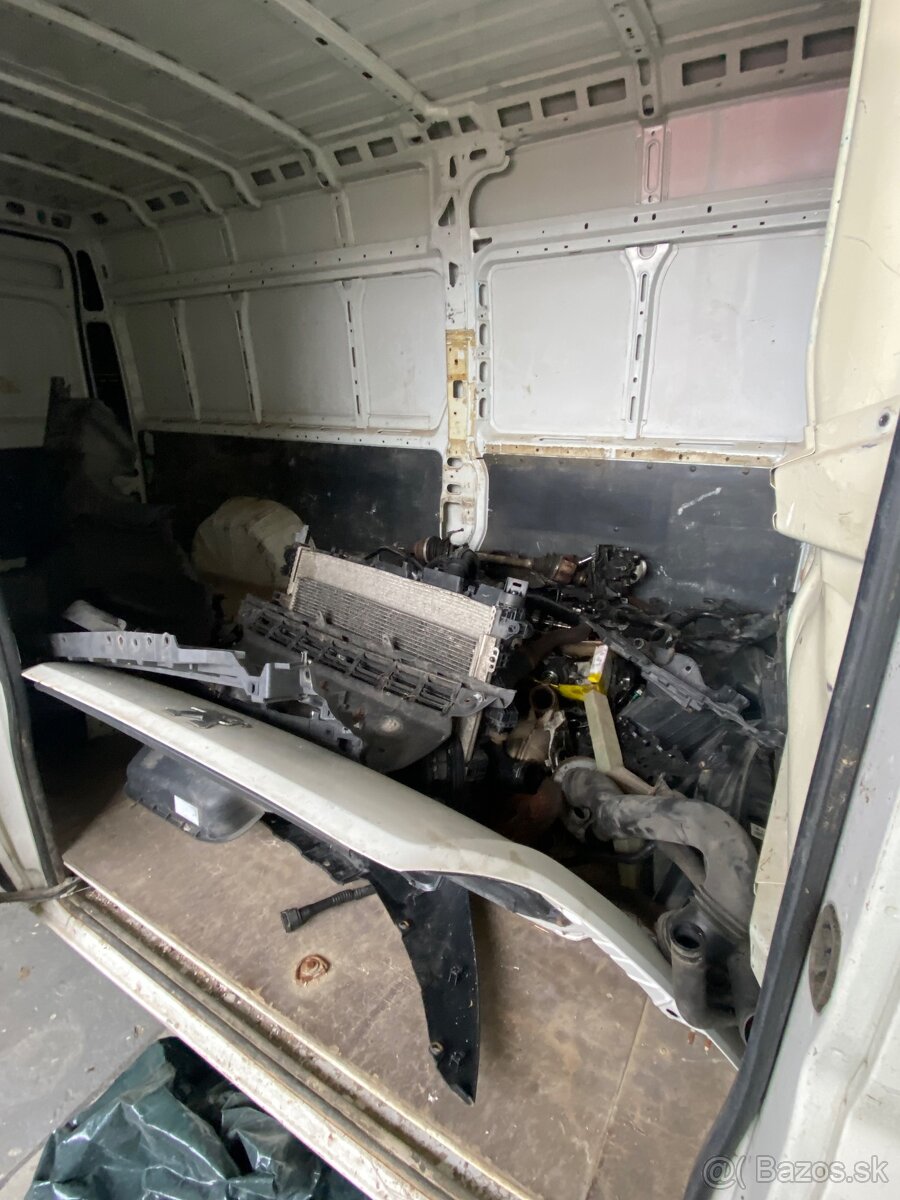 Peugeot Boxer dodávka - 4