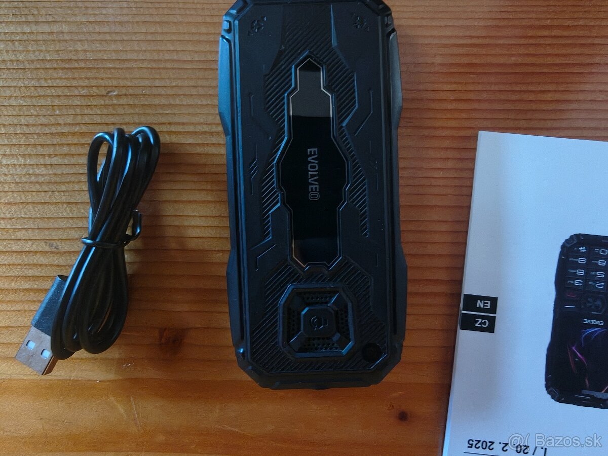 Telefón Evolveo maxphone A1 - 4