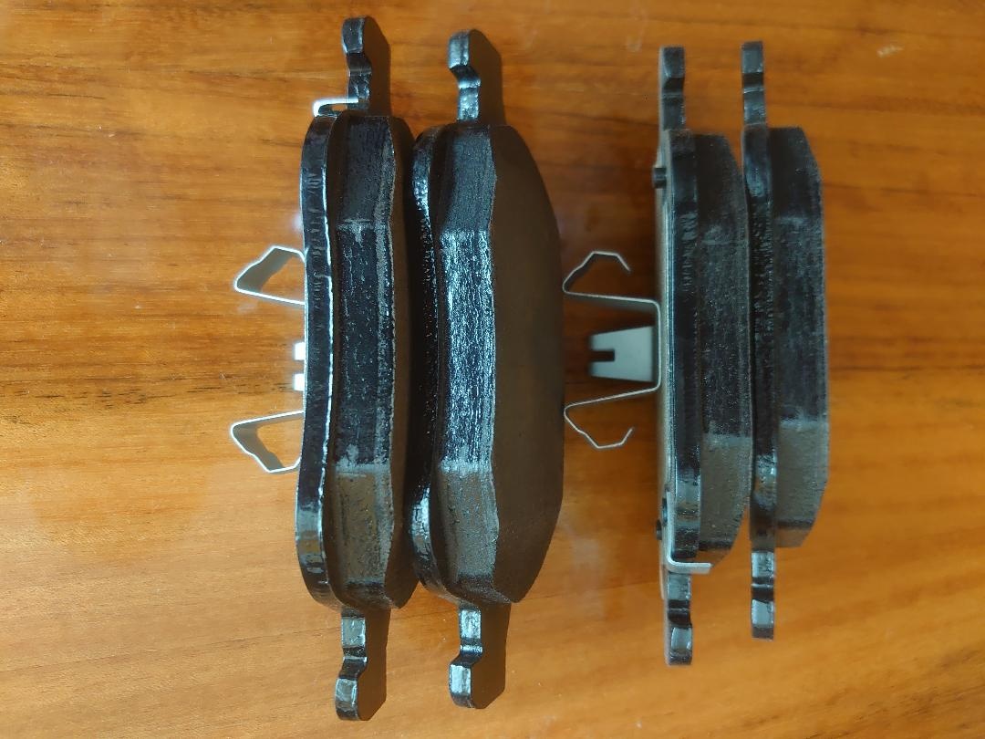 BREMBO BRZDOVÉ DOŠTIČKY - 4