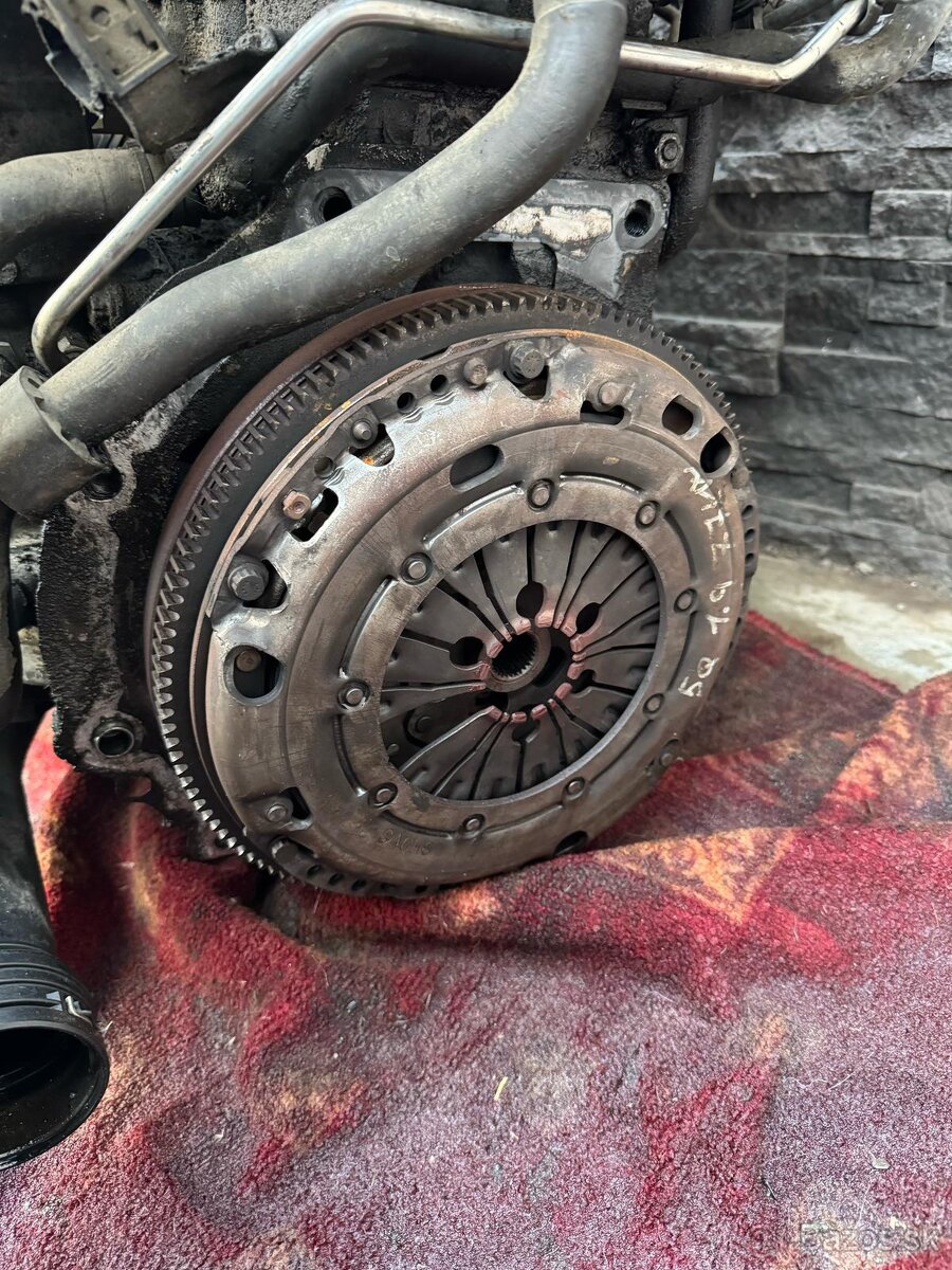 Rozpredám agregát 1.9 TDI 77kw BKC - 4